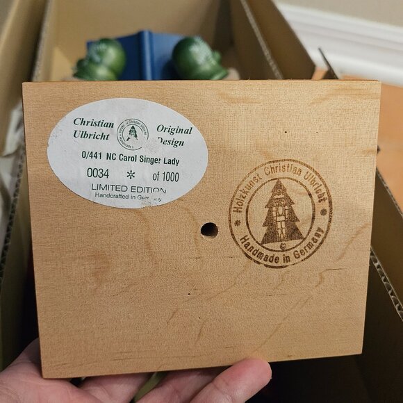 RARE LIMITED CHRISTIAN ULBRICHT CHOIR LADY COLLECTOR CHRISTMAS GERMAN NUTCRACKER - Picture 10 of 16